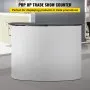 Mostrador de exposición de VEVOR en una feria comercial para exhibir productos.