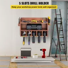 VEVOR Organizador de herramientas eléctricas, soporte para taladro de montaje en pared, 5 ranuras para colgar taladros, estación de carga de taladros, almacenamiento de taladro inalámbrico de 2 estantes, caja de herramientas de madera pulida para sierra, llave, taladro destornillador marrón
