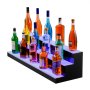 Exhibidor de botellas de licor LED VEVOR con tres estantes iluminados en azul brillante que exhiben varias botellas.