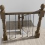 VEVOR - Balaustres metálicos para escalera, 112 cm x 1,27 cm, de acero galvanizado, paquete de 10, con ojales huecos, en espiral, color negro satinado, con zapatas y tornillos.