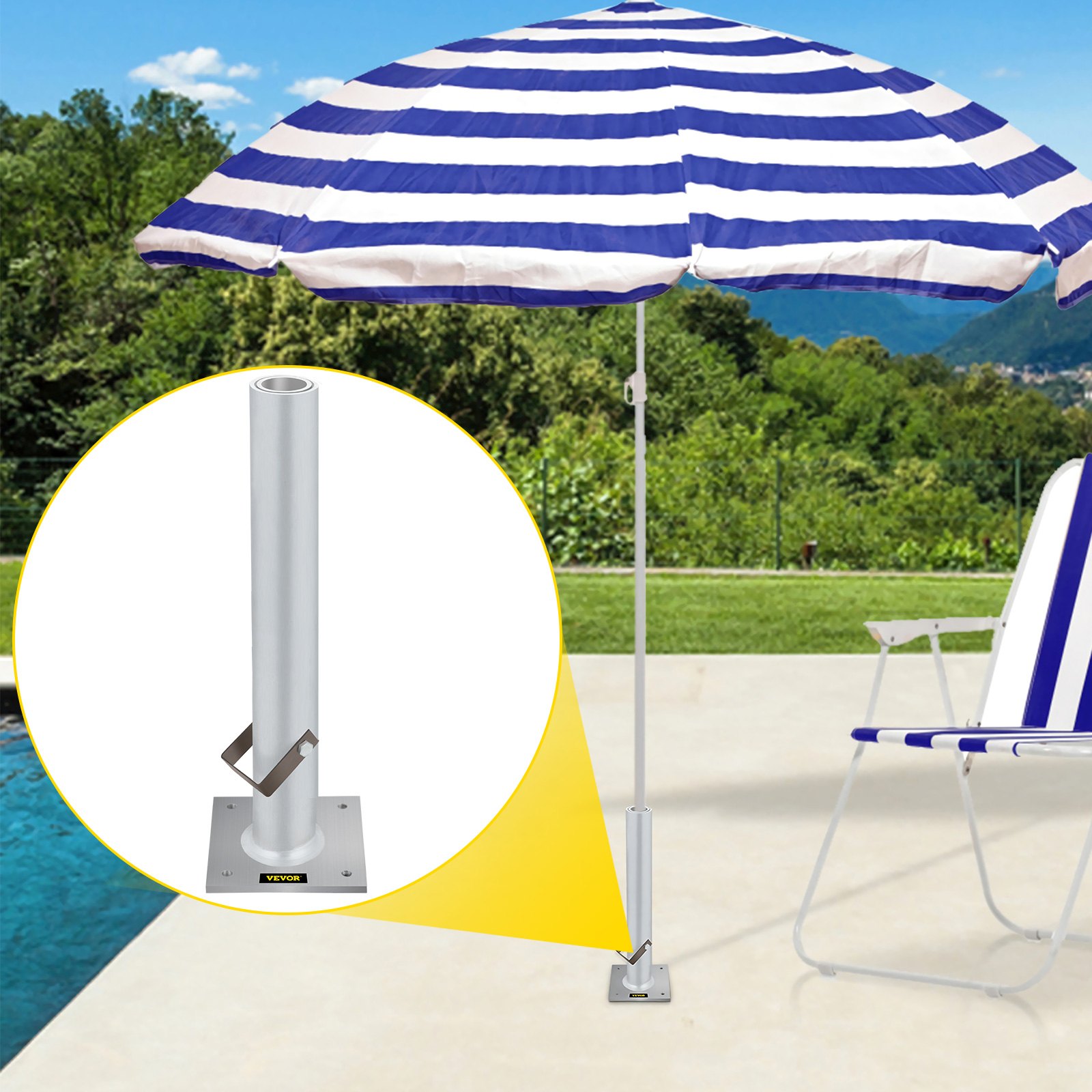 Sombrilla de rayas azules y blancas junto a una piscina con base de sombrilla VEVOR en primer plano.