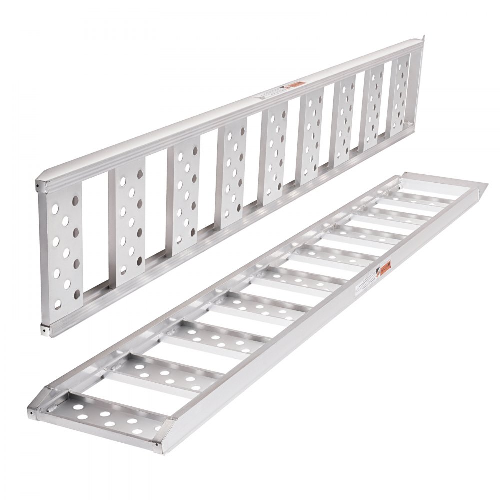 Rampas de carga de aluminio VEVOR con perforaciones antideslizantes y diseño ligero, ideales para la carga de vehículos.