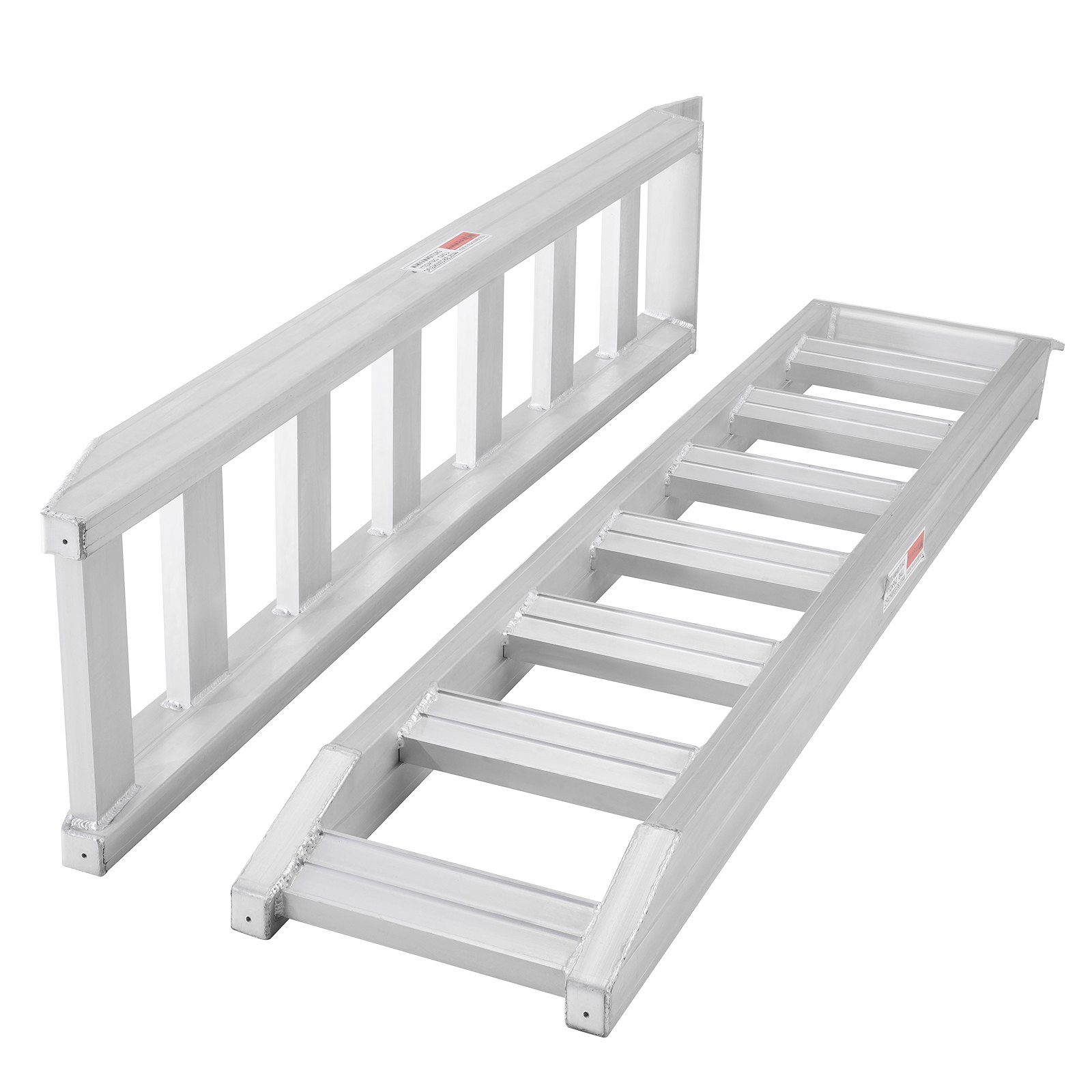 Rampas de aluminio VEVOR con marco plateado resistente, mostradas en un par, ideales para cargar y descargar vehículos.