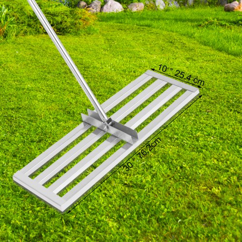 VEVOR Gazon Leveling Hark 76,2x25,4 cm Gazon Leveling Hark Egaliseren Roestvrij Staal Gazon Niveau-Hark Twee Secties Post 195 cm Aarde Vlakken Zand Grondoppervlak Tuin Binnenplaats Buiten Land Golf