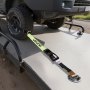 VEVOR Wielbevestigingsband (50,8 x 3048 mm) met platte haak, treksterkte van 4540 kg en draagvermogen van 1512 kg, Motorfietsbevestigingssysteem Wielbevestigingsband Bandenband voor SUV's en aanhangwagens, Zwart