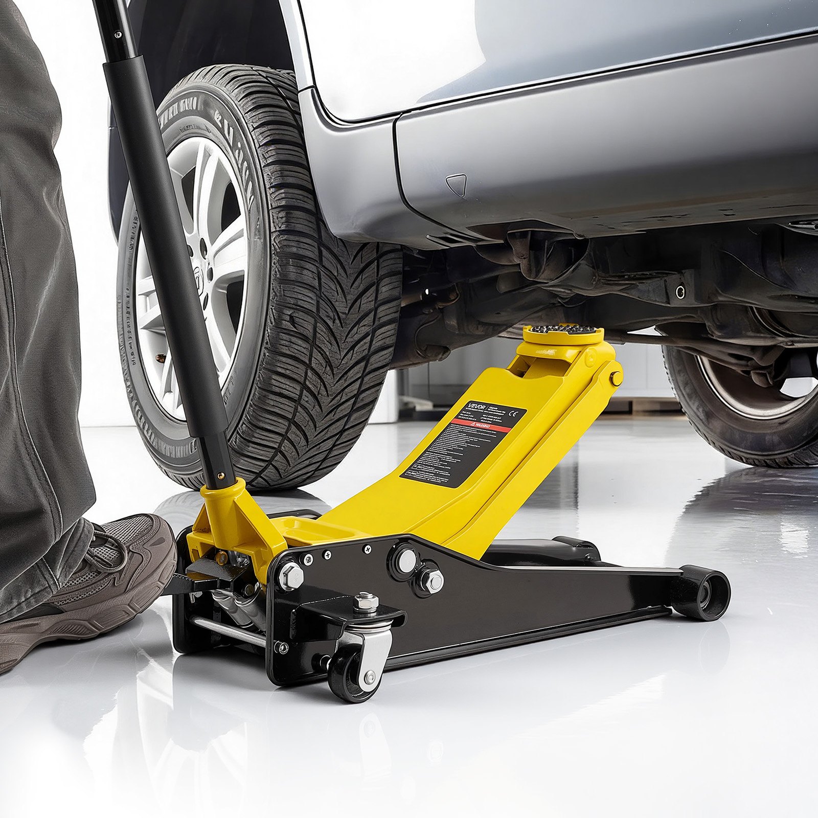 VEVOR Low Profile Floor Jack, 3 Ton (6614 lbs) Capacity, Steel Racing Floor Jack with Dual Pistons Quick Lift Pump & SUV Adapter, Hydraulic Trolley Car Lift for Sports Cars, Lifting Range 2.95"-19.7"