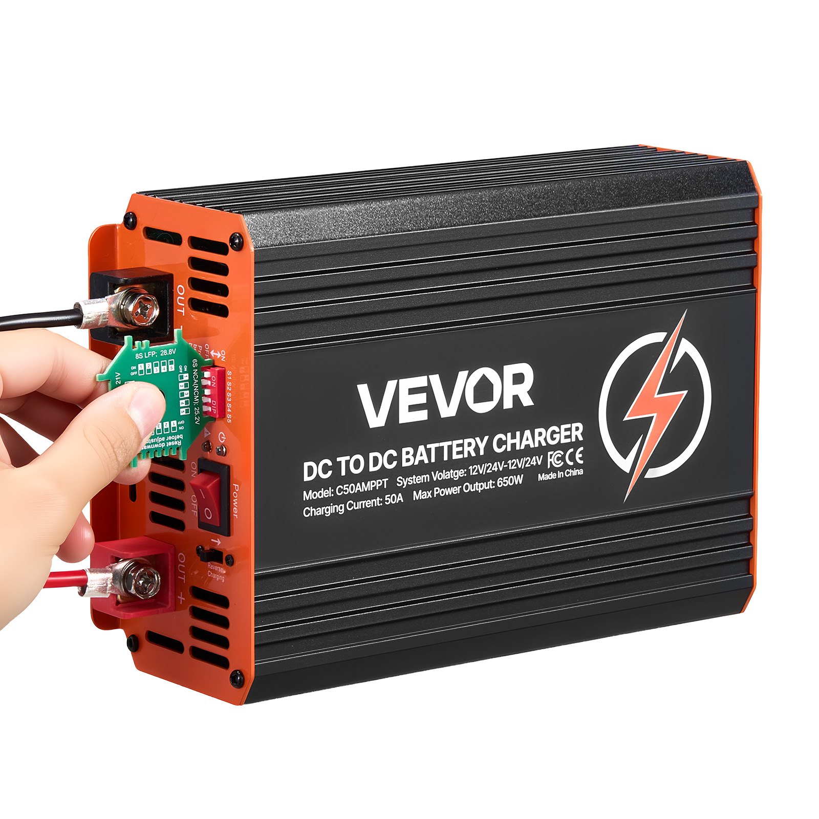 VEVOR DC-DC acculader met MPPT 650 W 50 A, laadbooster met dubbele ingang voor zonnepanelen/dynamo's, geschikt voor het opladen van LiFePO4 loodzuuraccu's, 12 V/24 V, voor noodstroomvoorziening in campers en thuis.