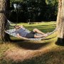 VEVOR hangmat van gewatteerde stof, 3 meter dubbele hangmat met hardhouten spreidstokken, gewatteerde hangmat voor 2 personen met afneembaar kussen en kettingen voor kamperen, 500 lb laadvermogen