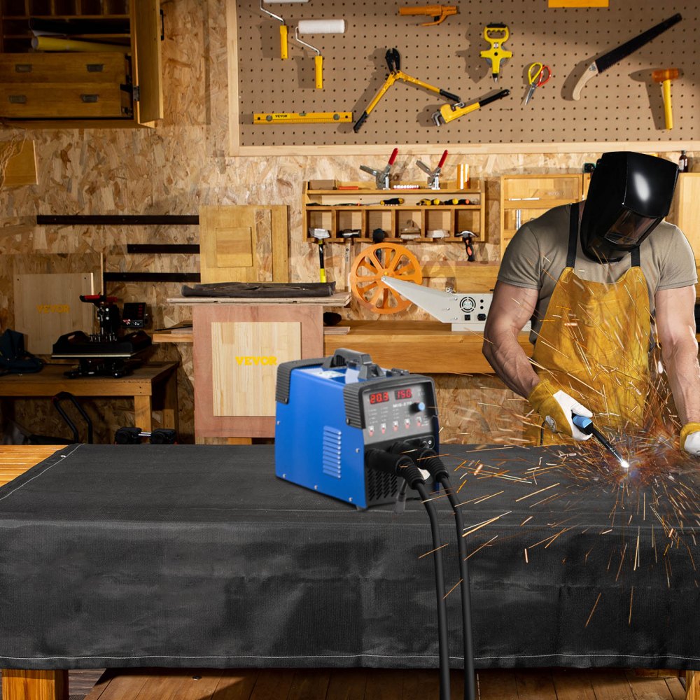 VEVOR Lasdeken, set van 2 lasdekens, 1,83 x 3,05 m branddeken, vlamvertragende deken tot 550 °C, zwarte lasbeschermingsdeken, brandvertragende glasvezeldeken met 8 messing ogen