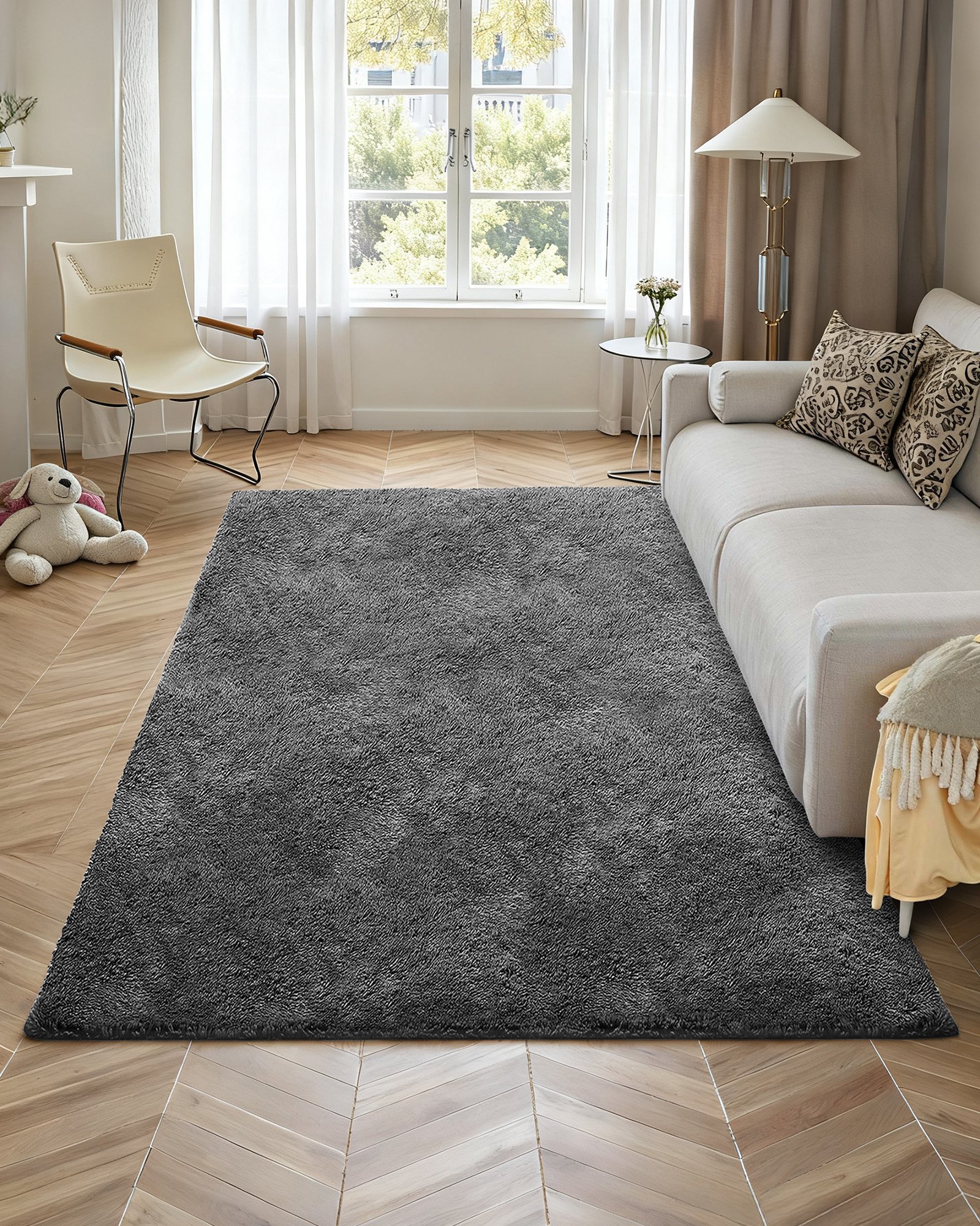 VEVOR Hoogpolig Tapijt 2438x1524 mm, pluche tapijt met drielaags materiaal, 35 mm poolhoogte, vloerkleed voor woonkamer, slaapkamer, serre, pluisvrij en zacht, antislip, grijs
