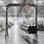 VEVOR mobiele portaalkraan met een hefvermogen van 1995,81 kg, in hoogte verstelbare stalen laadkraan van 253-373 cm, werkplaatskraan met handmatige trolley en 360° vergrendelbare zwenkwielen, laadkraan voor magazijn en werkplaats