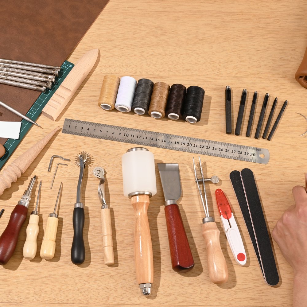 VEVOR 59-delige set met leerbewerkingsgereedschap, met draagbare opbergtas van canvas, grafisch gereedschap, stansgereedschap, naaigereedschap, snijgereedschap, ideaal voor beginners en professionals.