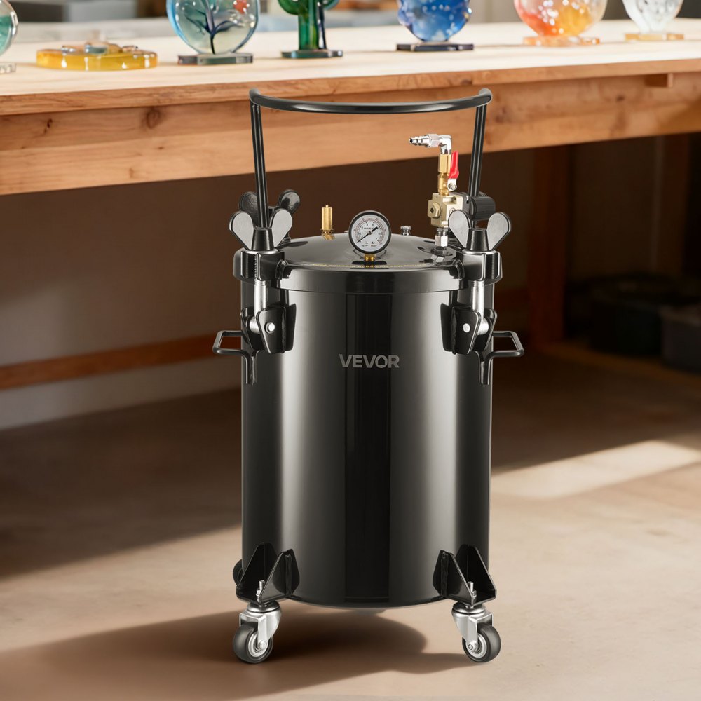 VEVOR Pressure Pot Paint Tank, 7.9 Gal/30 L Heavy Duty Steel Pressure Pot Tank, Spray Paint Pressures Pots with Three Quick-Connect Couplers for Home Use, DIY, Art Creations, Large-Diameter Tanks