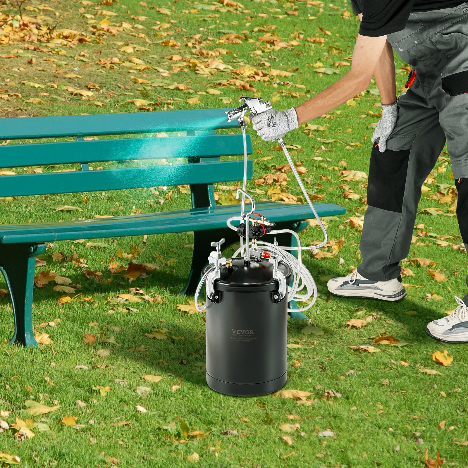 VEVOR druktank voor spuitverf, 15 liter druktank, instelbare druk van 60 psi, stalen druktank voor verf inclusief spuitpistool, slangen en manometer, voor huisdecoratie en industrieel schilderen.