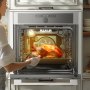 VEVOR Enkele Inbouwoven, 24" Elektrische Inbouwoven met 16 Kookfuncties, 2,68 kubieke voet Elektrische Inbouwovens, Snelle Opwarming tot 200°C in 5 minuten, 3550W Elektrische Oven met Bakrek en Bakplaat, Keuken
