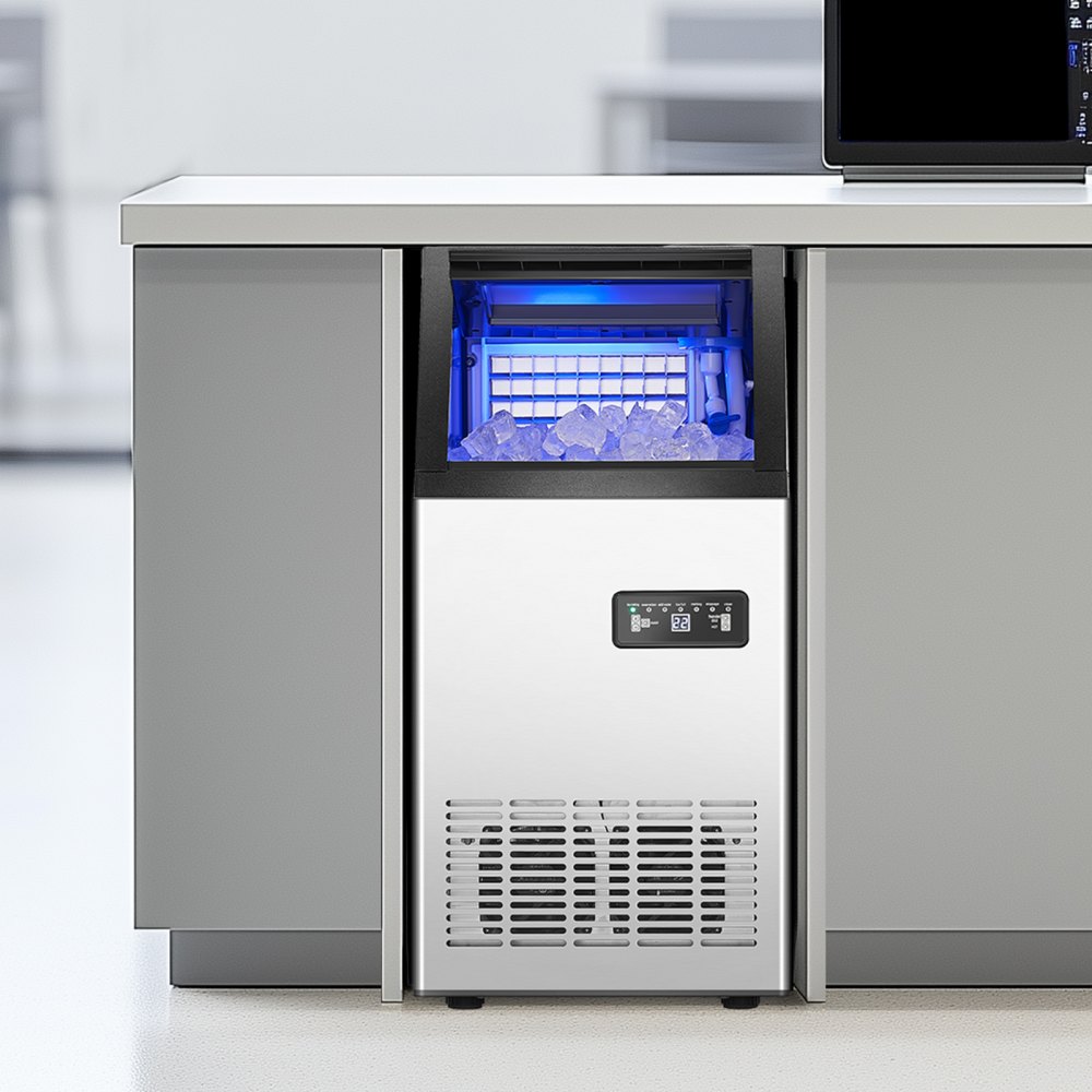 VEVOR Commerciële ijsmachine, 80 lbs/24 uur ijsmachine met 28 lbs opslagcapaciteit, 36 ijsblokjes in 15 minuten, LED digitaal display, vrijstaand, zelfreinigend, voor bar, kantoor, restaurant