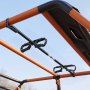 VEVOR UTV-dakdrager voor jachtuitrusting en gereedschap, gelegeerd staal, verstelbaar voor rolbeugelafstanden van 1219–1448 mm, compatibel met ronde of geprofileerde buizen, dakmontage, inclusief bevestigingsriemen.