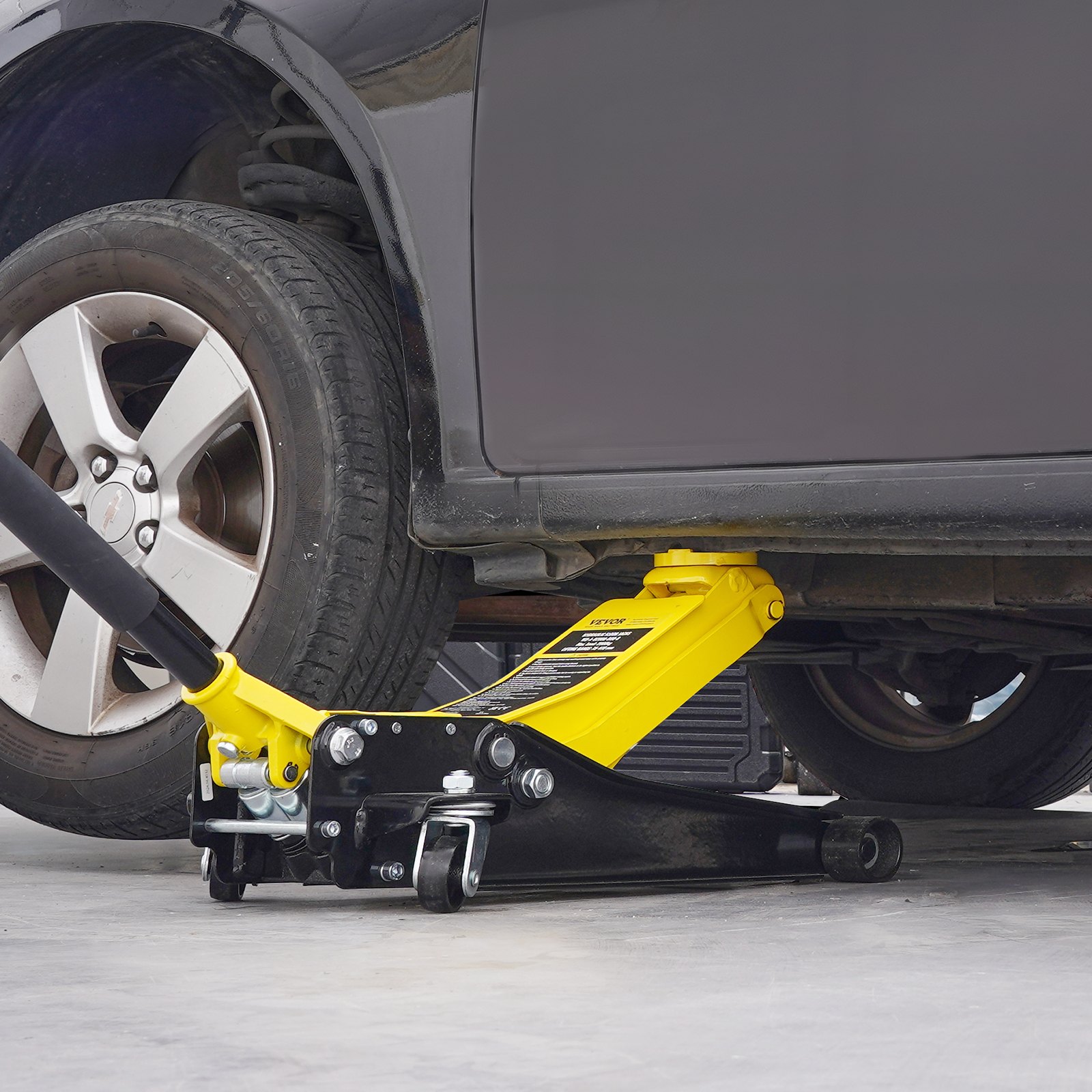 VEVOR Low Profile Floor Jack 2 Ton (4400 lbs), Heavy Duty Iron Hydraulic Racing Floor Jack, Hydraulic Car Jack, Dual Piston Quick Lift Pump, 3"-18.5" Height Lifting Range (Yellow)