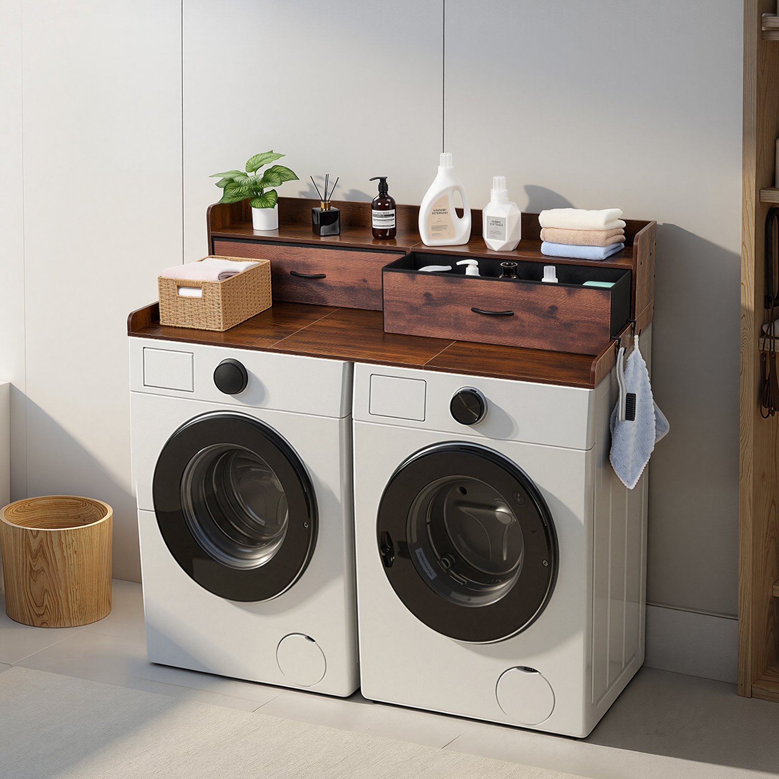 VEVOR Werkblad voor wasmachine en droger (137 x 69,9 cm) met plank, 2 lades en haken, voor linnenkast, voorraadkast, aanrecht, draagvermogen 113 kg, bruin, met opbergruimte voor wasmiddel