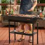 VEVOR Houtskoolgrill met verstelbare hoogte, inklapbare zijtafels en opbergtas, hittebestendige en gepoedercoate opklapbare grill, ideaal voor kamperen, tuinfeesten en andere gelegenheden.