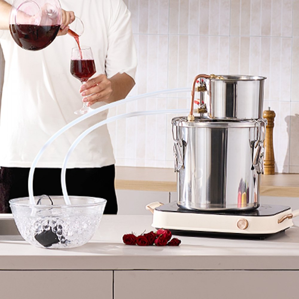 Destylator alkoholu VEVOR 11,4 l ze stali nierdzewnej, destylator wody i alkoholu z miedzianą wężownicą, domowy zestaw do fermentacji z termometrem i pompą, do wina, whisky, brandy, srebrny