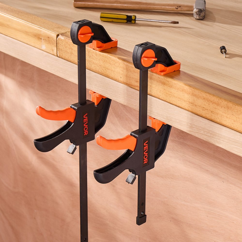 Zaciski stolarskie VEVOR, zestaw 4 szt. (rozstaw 12" / 6"), zacisk F Quick-Grip o nośności 70 kg, głębokość 70 mm, zaciski plastikowe i stalowe, obróbka metali