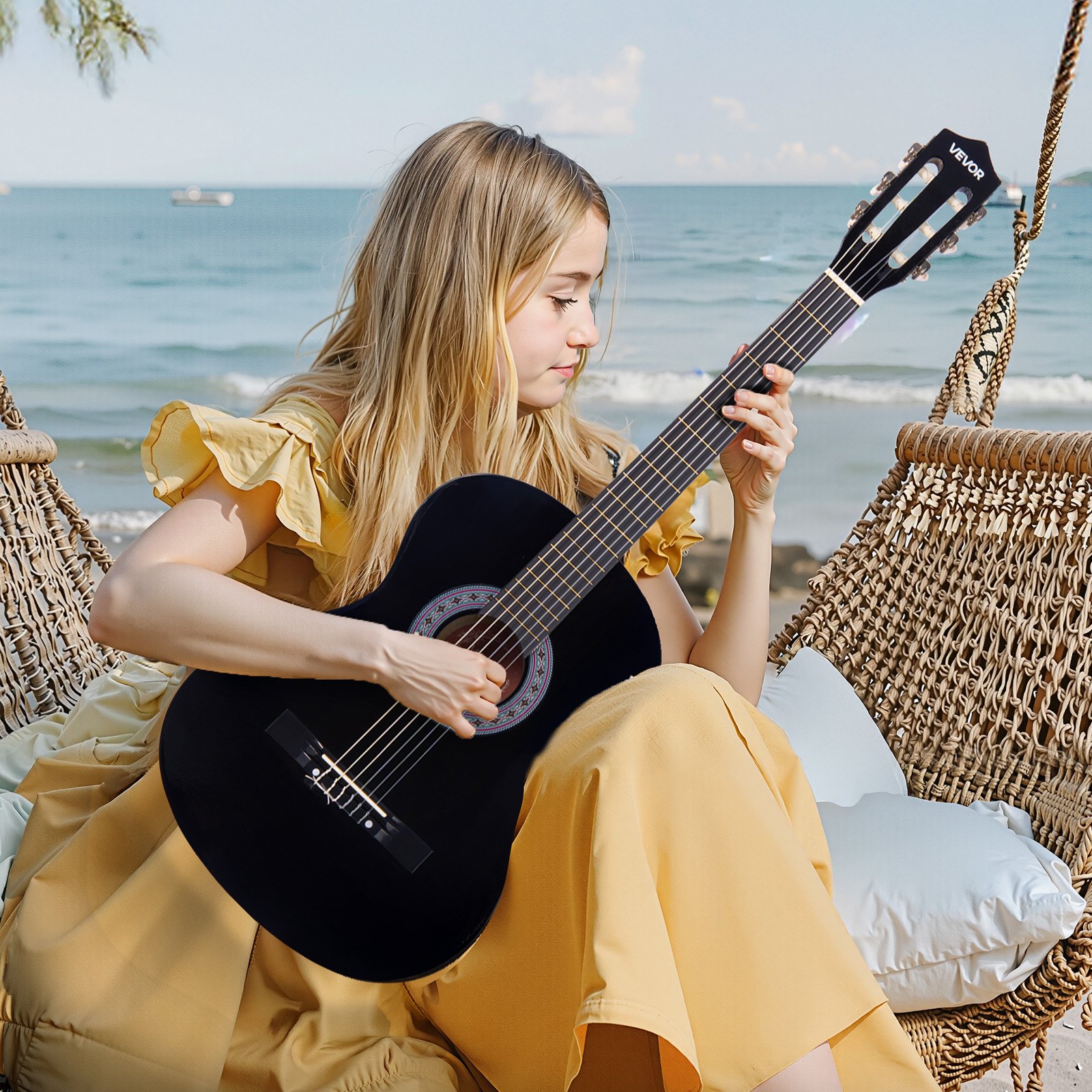 Gitara koncertowa VEVOR, 960 mm, drewniany zestaw startowy do gitary klasycznej dla początkujących, ze strunami nylonowymi, pokrowcem, paskiem, tunerem, dodatkowymi strunami, kostkami, kapodastrem, drewno lipowe, dla początkujących, kolor czarny