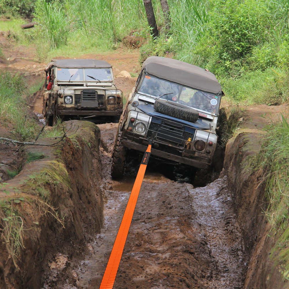 Zestaw lin holowniczych VEVOR 3 x 364,4 cm, poliestrowy pas holowniczy o udźwigu 30 000 funtów, szekle typu D o udźwigu 44 000 funtów, torba do przechowywania, do quadów, jeepów, SUV-ów i ciężarówek
