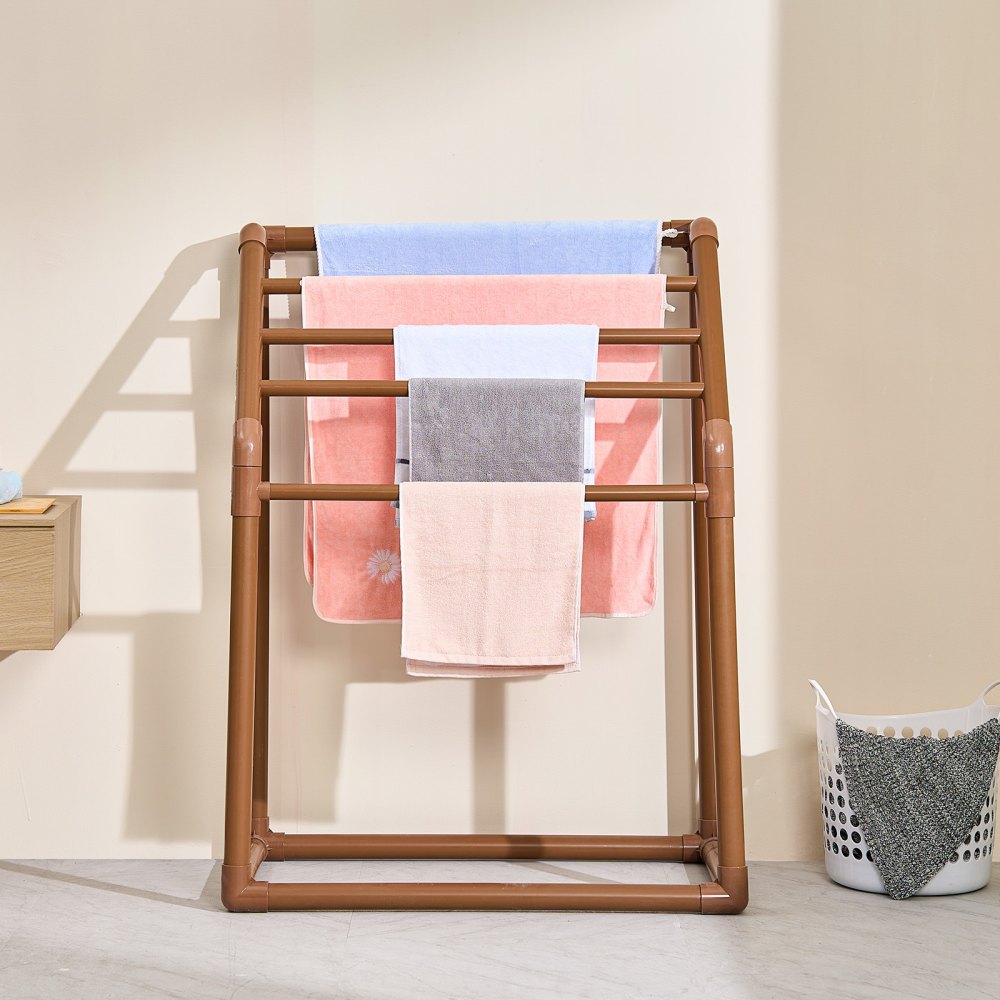 VEVOR Stojak na ręczniki z 5 drążkami, wolnostojący, do basenu spa, 94 x 60 x 127 cm, brązowy, udźwig 25 kg, stojak na ręczniki z PVC z 8 klipsami i 1 haczykiem