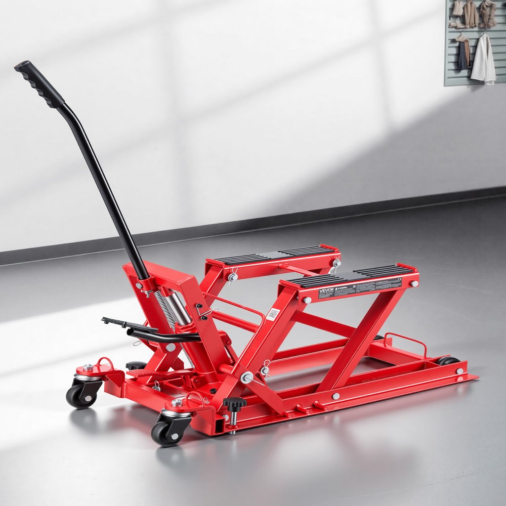 Podnośnik hydrauliczny do motocykli VEVOR, do 680 kg, regulowana wysokość 115–385 mm, platforma podnosząca z 4 kołami i sterowaniem nożnym, idealny do quadów, motocykli terenowych i motocykli ulicznych, kolor czerwony