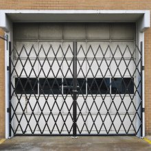 Podwójna brama składana VEVOR Wysuwana brama nożycowa 0,5-12 stóp, przenośna brama nożycowa z kółkami 360° Składane zewnętrzne drzwi do piwnicy, garaż, ogrodzenie okna sklepu Czarne podwójne drzwi składane