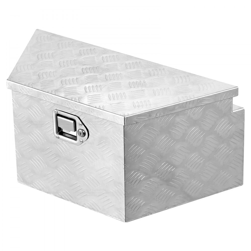 Skrzynia narzędziowa VEVOR Drawbar Box o wymiarach 1660 x 330 x 305 mm wykonana z aluminium, nośność 50 kg, z zamkiem i kluczykami, do przyczep typu pickup, kamperów, SUV-ów, pojazdów terenowych, srebrna