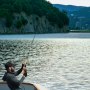 Zestaw wędkarski VEVOR Fly Fishing Combo, wędka i kołowrotek IM7 Carbon Fly, zestaw startowy z pokrowcem na wędkę i pudełkiem na sprzęt oraz 6 haczykami muchowymi z krótkim ogonem i 4 z długim ogonem, idealny na podróż i wakacje