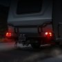 VEVOR Lampy do przyczepy, 2 szt., 6 trybów (światła stopu/kierunkowskazy/światła tylne/tablicy rejestracyjnej/światła cofania/światła przeciwmgielne), zestaw oświetlenia przyczepy z wiązką przewodów do ciężarówek