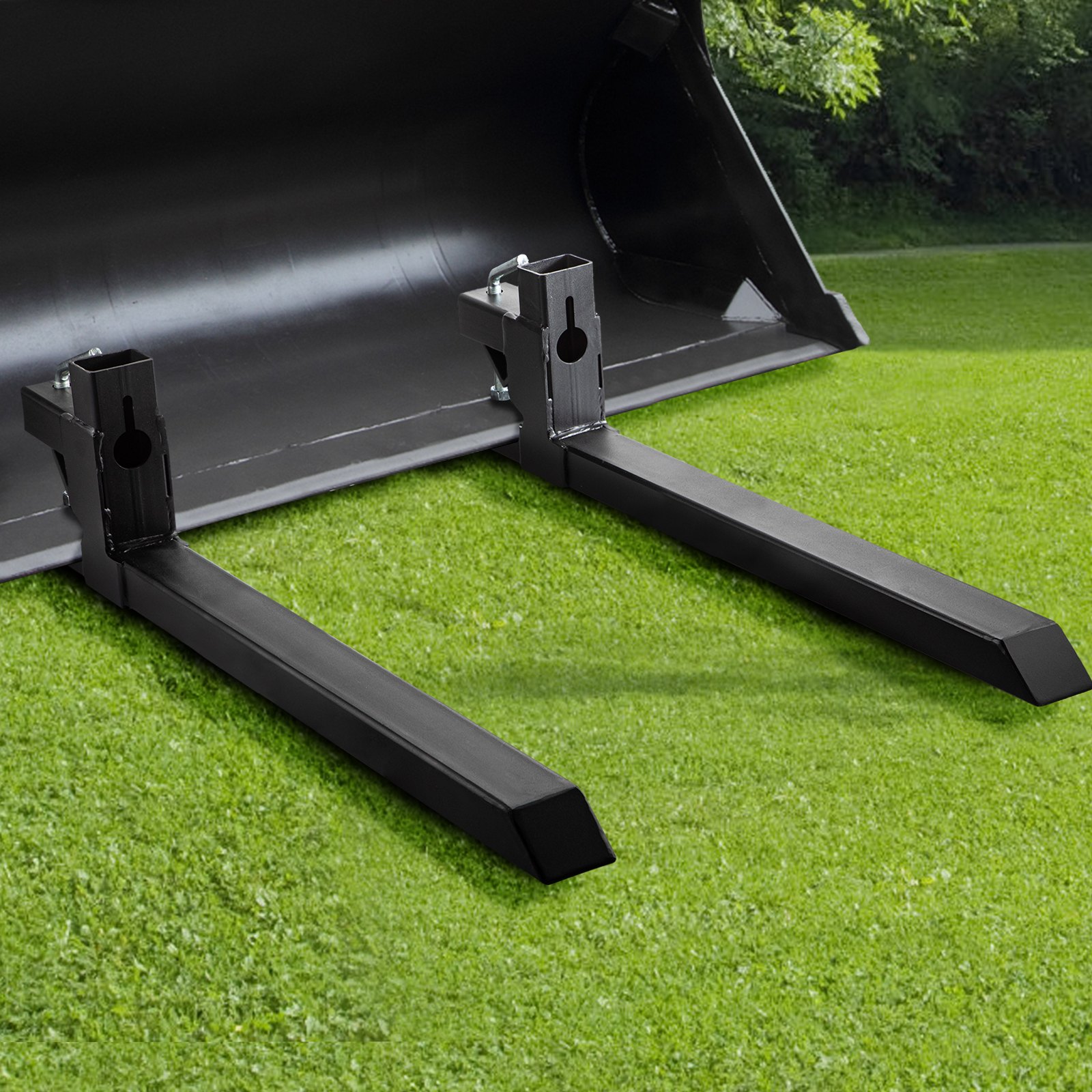 VEVOR Pallet Forks 42.9" 4000 Lbs Max, Clamp On Tractor Bucket Forks 58.7" Total Length, Heavy Duty Front Loader Forks, Fork Attachment for Skid Steer,Loader Bucket