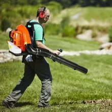 VEVOR Backpack Leaf Blower, 79CC 2-Cycle Gas Leaf Blower with 3L Fuel Tank, 930CFM Air Volume 184MPH Speed, Ideal for Lawn Care, Leaf Cleaning, and Snow Removal