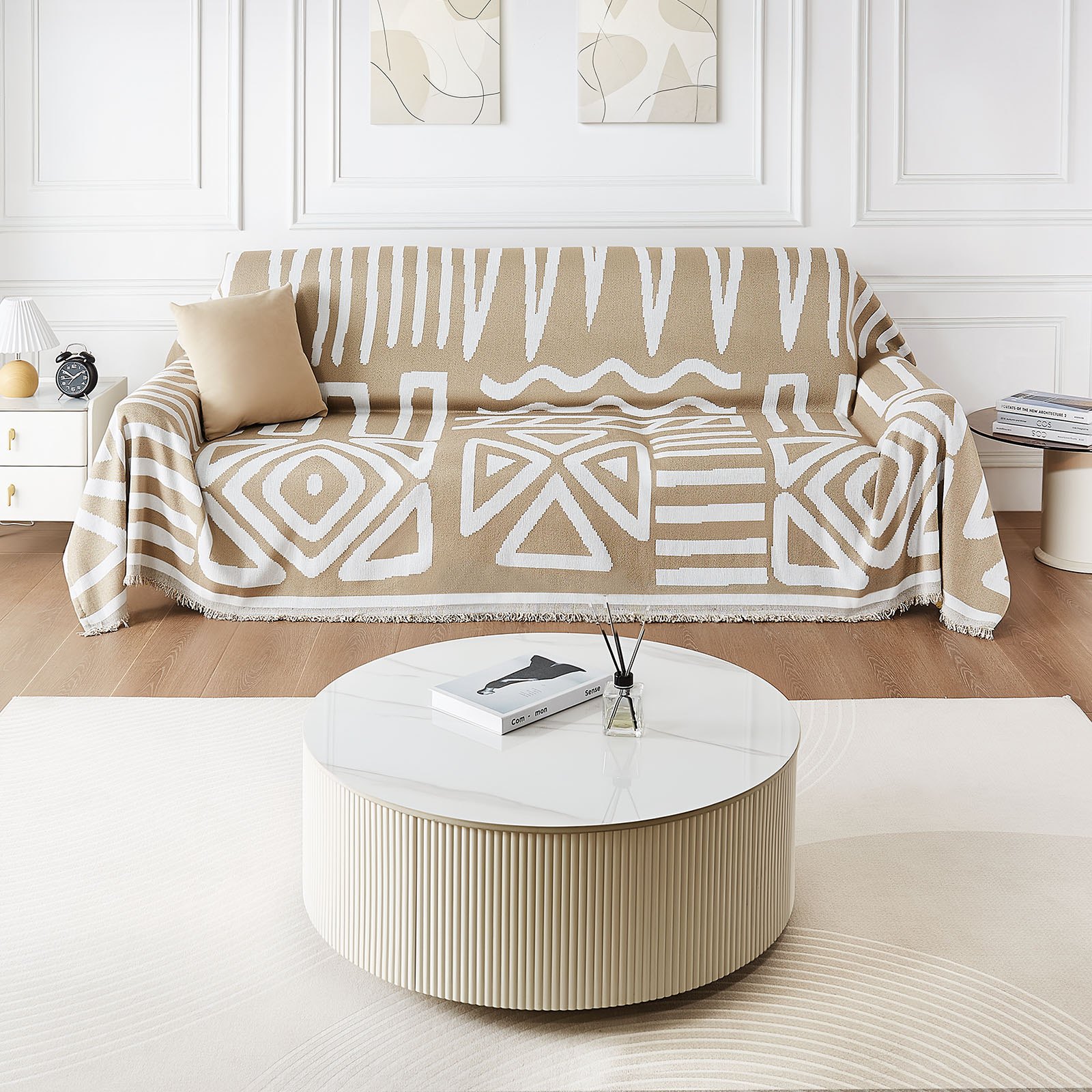 VEVOR Couch Cover, 117.72 x 71.26 Inch Boho Sofa Covers, Anti-Slip Chenille Cushion Protector for Sectional Sofa, Washable and Scratch-Resistant Love Seat Slipcover for Cat / Dog Sofa Protector, Khaki