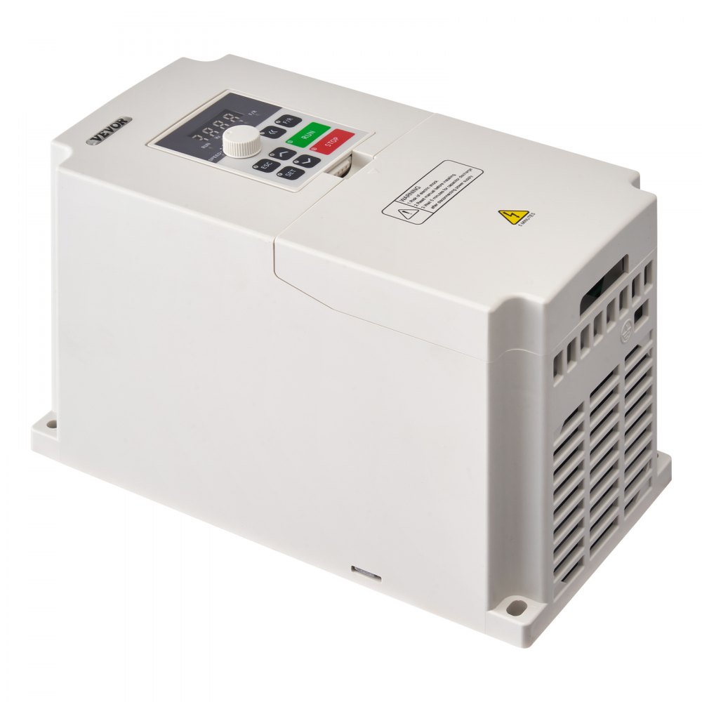 VEVOR VFD 5HP, 4KW, 8,5A, 3-fázový AC 380V vstup na 3-fázový AC 0 - 380V výstup Frekvenčný menič, vstup 50/60Hz, výstup 0-2000Hz VFD pre riadenie otáčok vretenového motora