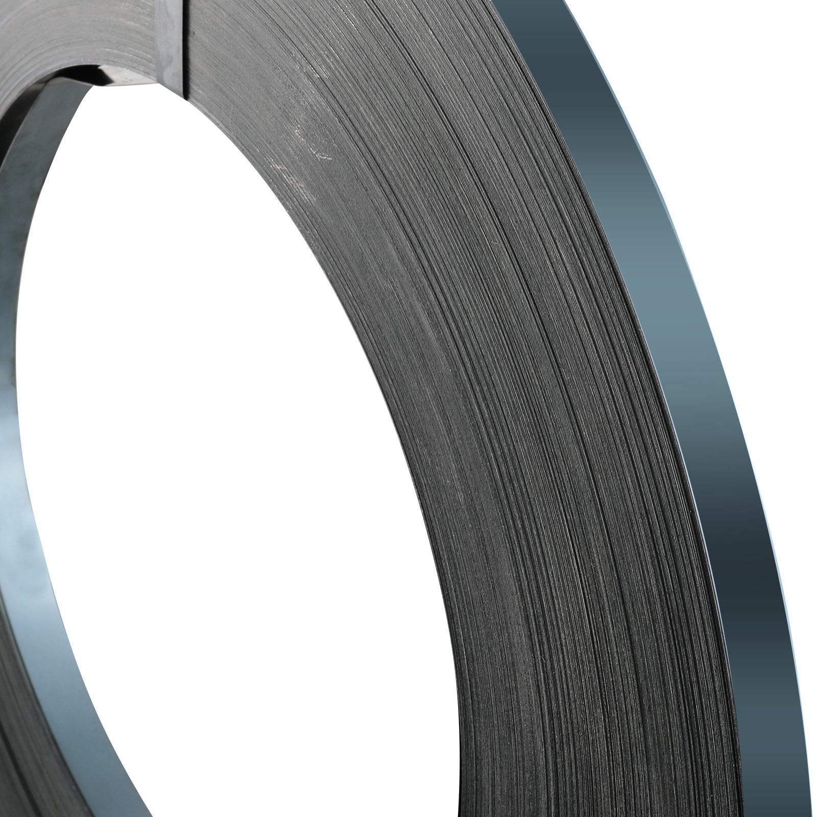 VEVOR Packaging Steel Strapping Roll, 1640' Length x 3/4" Width x 0.02" Thickness, 1700 lbs Break Strength, Heavy Duty Banding Pallet Strap Coil, Portable Strong Banding Packing Metal Straps, Black