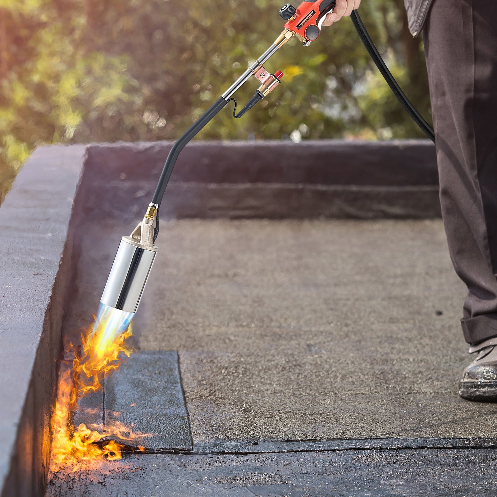 VEVOR Propane Torch Weed Burner, High Output 1,800,000 BTU with 3 m Hose, Heavy Duty Blow Torch with Adjustable Flame and Turbo Trigger Push Button Igniter, Flamethrower Kit for Garden Ice Snow Road