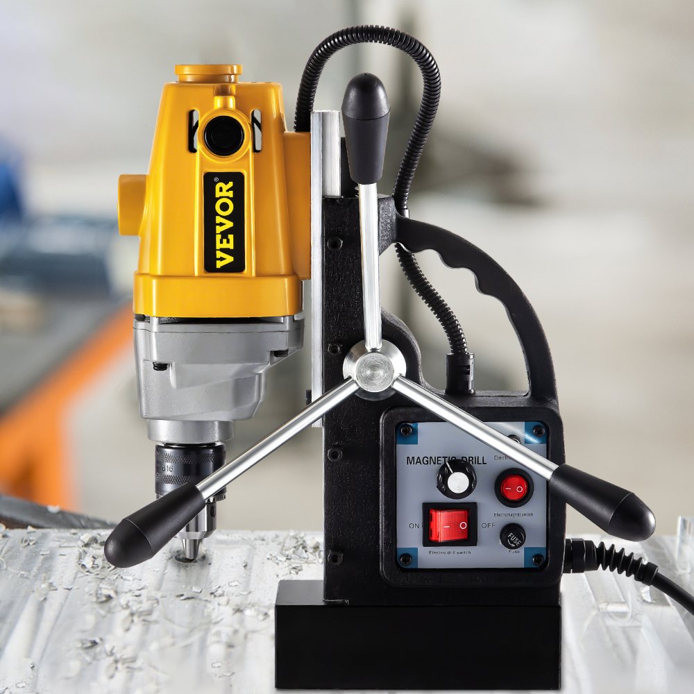 Taladro magnético VEVOR de 750 W con base magnética, diámetro máximo de perforación de 1,27 cm, base de taladro magnético de 890 kg, profundidad máxima de perforación de 9,9 cm, taladro de columna magnético de 110 V, taladro de columna portátil de 550 RPM.