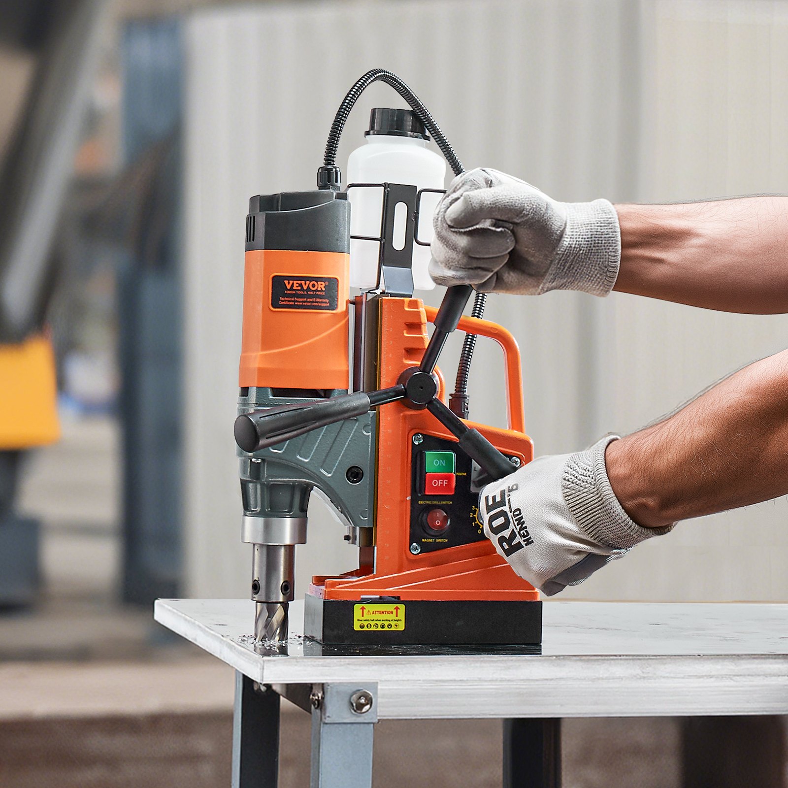 VEVOR Magnetic Drill, 1450W Motor 40 mm Boring Diameter, 12500 N Portable Electric Mag Drill Press, with 2 Coring Bits, Variable Speed, Drilling Machine for Metal Surface, Home Improvement Industry