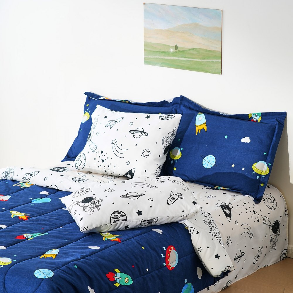 VEVOR Kids Comforter Set, 7 Pieces, Twin Bedding Sets with 1 Comforter, 1 Flat Sheet, 1 Fitted Sheet, 4 Pillowcases, Soft Microfiber & Space Printed, Bedding Comforter Sets for Boys Girls Teen