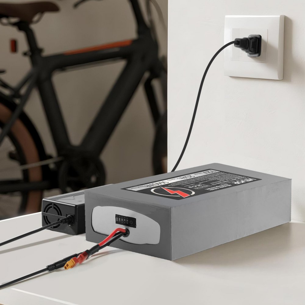 VEVOR 72V Electric Scooter Battery, 20Ah, Ebike Lithium Battery Pack with 50A BMS, Charger, T-Plug Expansion Cable, 500+ Cycles, Compatible with 7200W Motors, for Electric Bikes Bicycles, Scooters