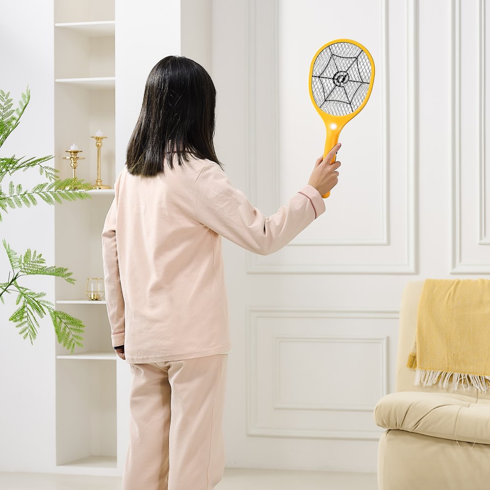 VEVOR Electric Fly Swatter, Zapper Racket with 3 Layers Mesh, Powerful Fly Killer Indoor & Outdoor with 500mAh Battery Rechargeable for Home, Bedroom, Kitchen and Patio, Yellow & Black