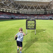 Baseballová síť VEVOR s 9 jamkami, 28" x 27" softballové baseballové vybavení pro trénink nadhazování, výškově nastavitelná trenérská pomůcka pro vysoké zatížení s úderovou zónou a 4 kolíky na zemi, pro dospělé mládež