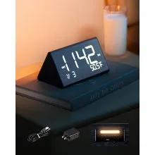 Reloj despertador digital VEVOR con alarma dual, luz nocturna USB, reloj de escritorio negro