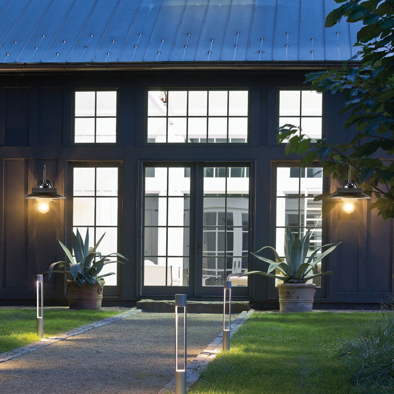 VEVOR Solar Barn Light, 3 Lighting Modes & Motion Sensor, Dusk to Dawn Outdoor Wall Sconces, Exterior Farmhouse Gooseneck Lights, Wall Mount, IP65 Waterproof for Outside Yard Street Garage Shed Patio