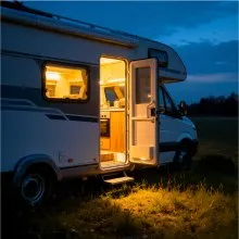 VEVOR RV Power Converter, 45 Amp, 110V AC to 12V DC RV Converter Battery Charger, Multi Stage Smart Charging, 13V to 16.5V Operating Range, Compatible with Lithium & Lead Acid Battery, for Camper