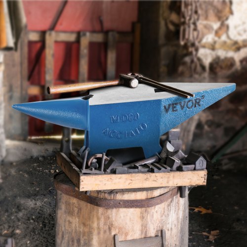 VEVOR Single Horn Anvil 132Lbs/60Kg Cast Steel Anvil Blacksmith for Sale Forge Steel Tools W/ Round And Square Hole and Equipment Anvil Rugged Blacksmith Jewelers Durable and Robust Metal Working